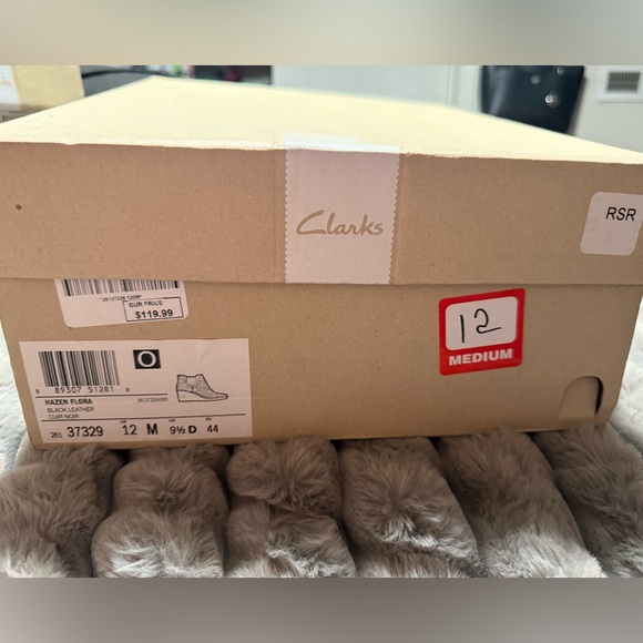 Women’s Clark Wedges - Picture 4 of 5